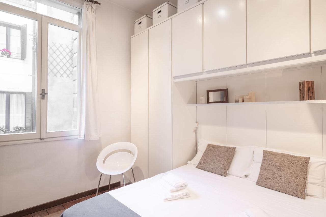 Piazza Delle Erbe Central Apartment Padova Luaran gambar